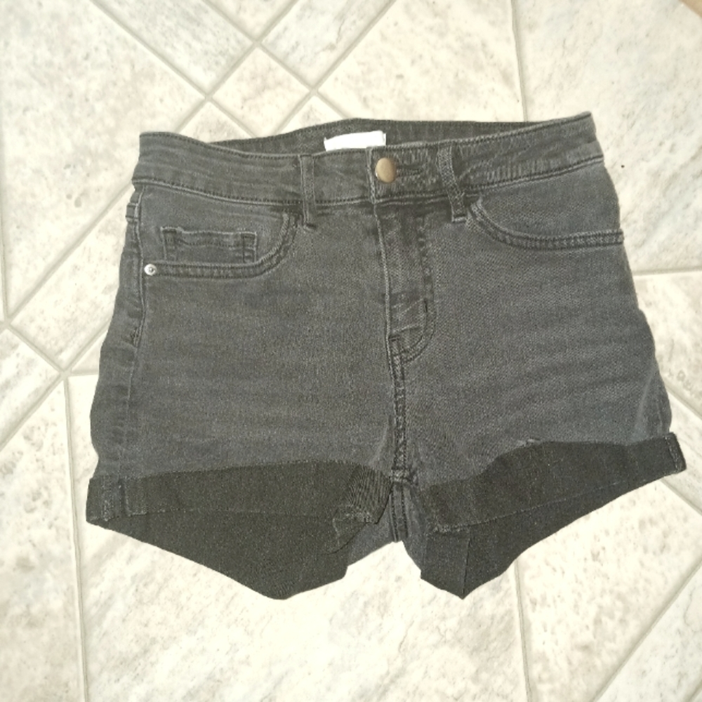 H&M Women's Juniors Shorts Size 0 Charcoal Gray Black Denim Adorable ♥️